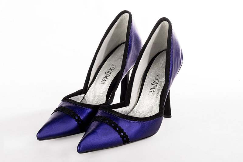 Amethyst purple and matt black women's open arch dress pumps. Pointed toe. Very high spool heels. Front view - Florence KOOIJMAN